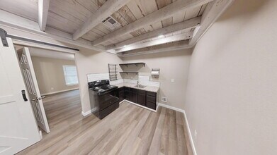 604 Wisconsin St in Killeen, TX - Building Photo - Building Photo