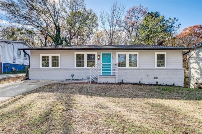 property at 2574 Elliott St NW