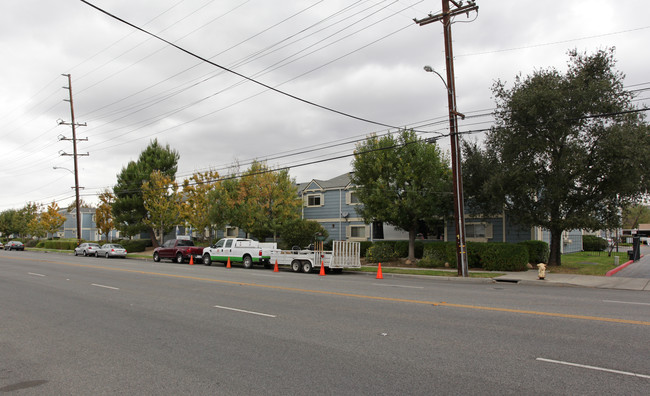 Ashlee Manor Senior Living in Simi Valley, CA - Foto de edificio - Building Photo