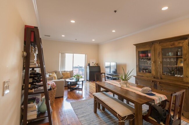 property at 212 Madison St