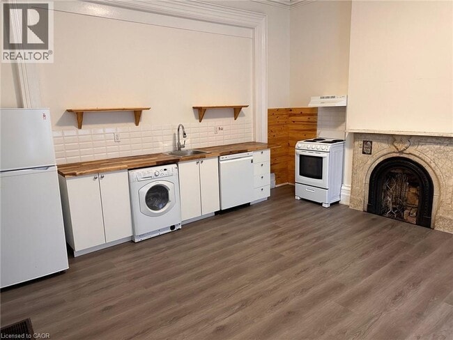 property at 240 Dalhousie St