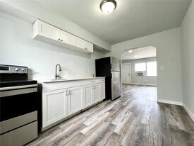 829 NW 10th St in Hallandale Beach, FL - Building Photo