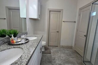 2704 Sam Wilson St in Houston, TX - Building Photo - Building Photo