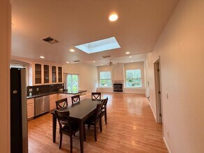 5511 San Francisco Blvd in Sacramento, CA - Building Photo - Building Photo