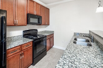 The Groves at Town Center in Fletcher, NC - Building Photo - Building Photo
