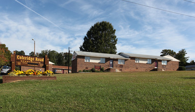 Coleridge Road Apartments in Asheboro, NC - Building Photo - Building Photo