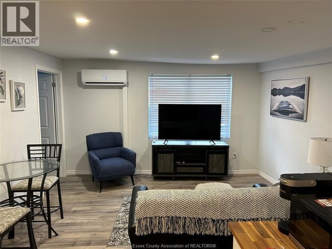 property at 493 University Ave W