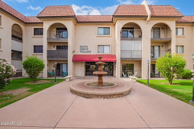 3033 E Devonshire Ave in Phoenix, AZ - Building Photo - Building Photo