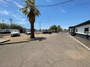 4301 S 7th Ave in Phoenix, AZ - Building Photo - Building Photo