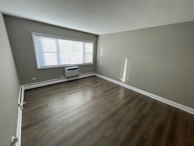 21 N Dryden Pl in Arlington Heights, IL - Building Photo - Building Photo