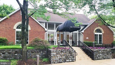 1504 Lincoln Way in McLean, VA - Building Photo - Building Photo