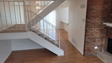 863 Del Mar Downs Rd in Solana Beach, CA - Building Photo - Building Photo