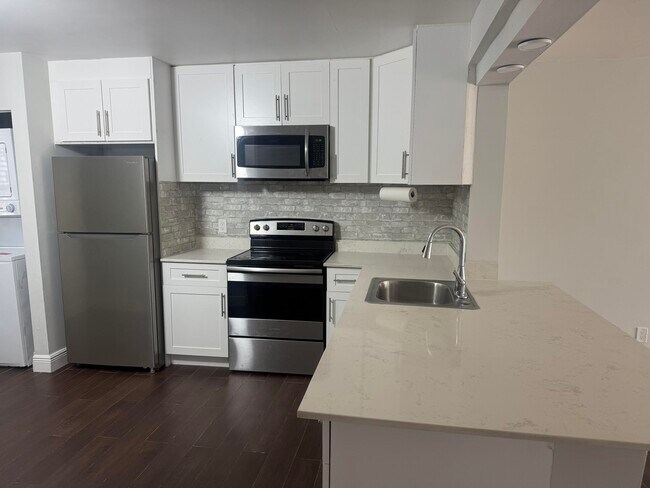 property at 4871 Lake Aljaro Lk
