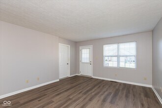 2091 Galaxy Dr in Franklin, IN - Building Photo - Building Photo