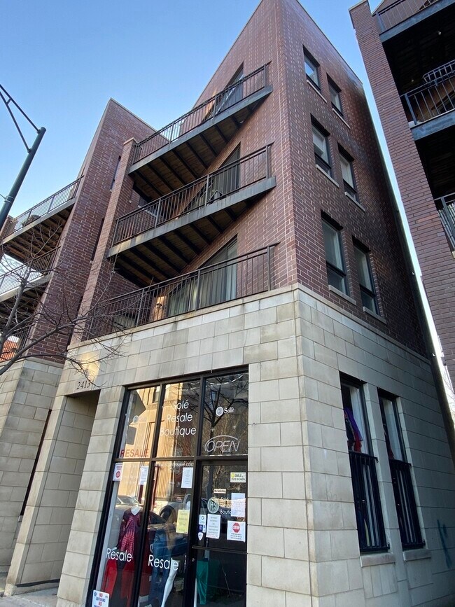 property at 2413 W Madison St