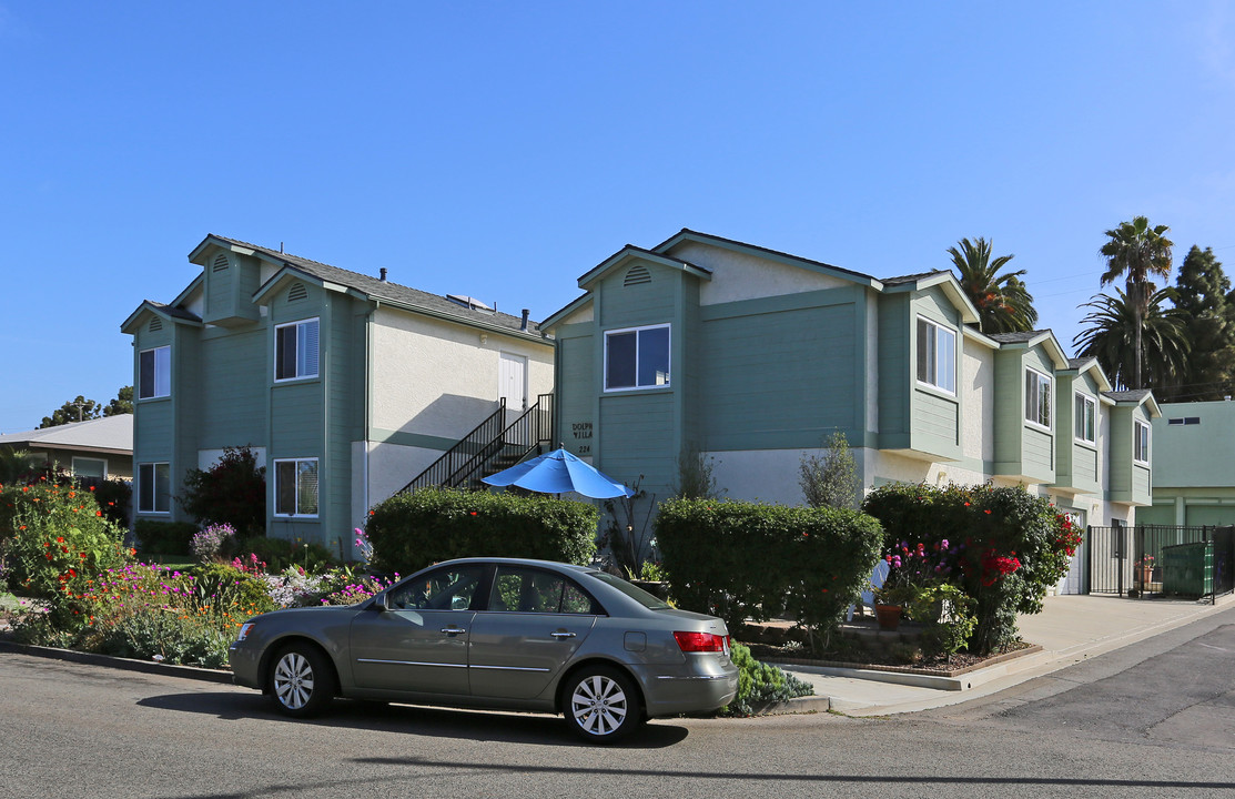 Dolphin Village in Oceanside, CA - Building Photo