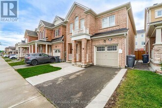 36 Enford Cres in Brampton, ON - Building Photo - Building Photo