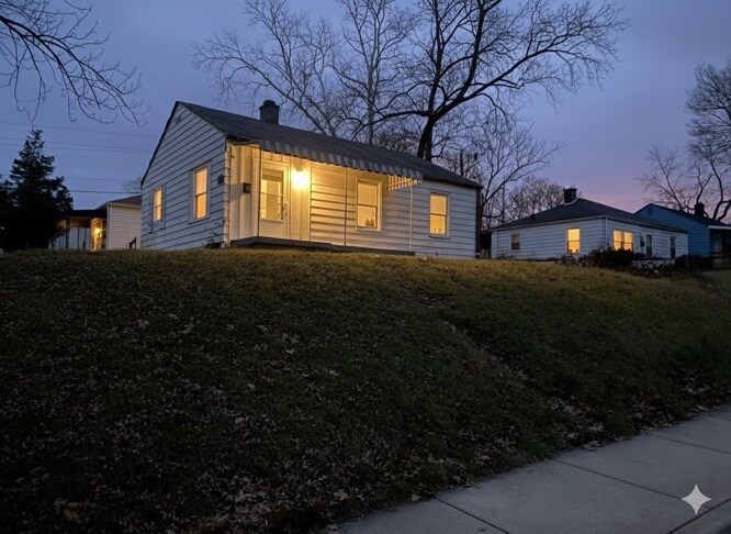 3303 E 30th St in Indianapolis, IN - Building Photo