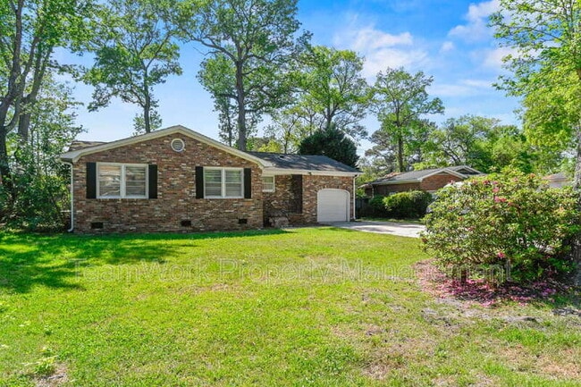 1641 Falmouth St in Charleston, SC - Building Photo - Building Photo