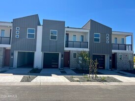 1015 E Pasadena Ave in Phoenix, AZ - Building Photo