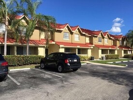 18340 NW 68th Ave in Hialeah, FL - Building Photo