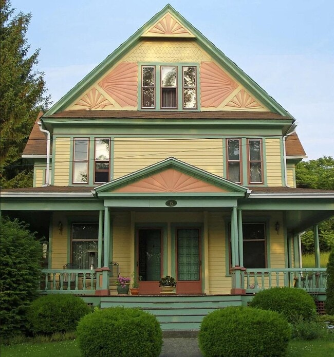 property at 35 Prospect St