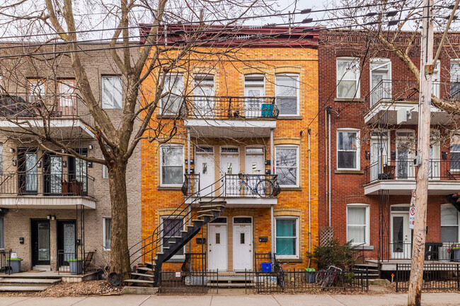 5244-5244 Cartier St in Montréal, QC - Building Photo - Primary Photo