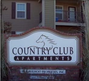 Country Club Apartments in Pecos, TX - Building Photo