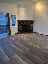 4814 Mills Dr in Anchorage, AK - Building Photo - Building Photo