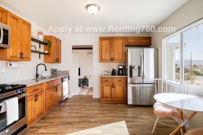 property at 72068 Sunnyslope Dr