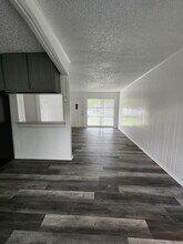2301 Cochran St in Irving, TX - Building Photo - Building Photo
