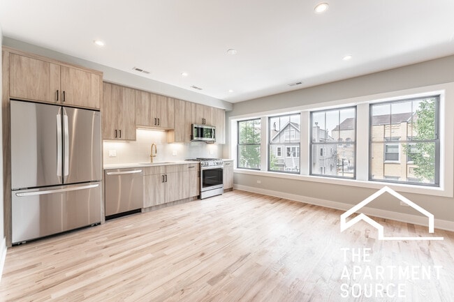 2535 N Campbell Ave, Unit 3