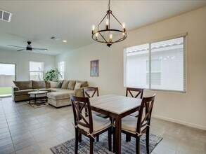 6800 E Via Del Cantillo in Tucson, AZ - Building Photo - Building Photo