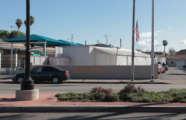 A&A Mobile Home Park in Bell, CA - Building Photo - Building Photo