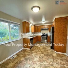 11714 110th Ave E in Puyallup, WA - Building Photo - Building Photo