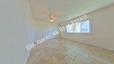 726 Eglin Pkwy NE in Fort Walton Beach, FL - Building Photo - Building Photo