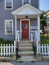 32 Hevey St, Unit 3 in Manchester, NH - Building Photo - Building Photo