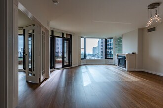 500 W Harbor Dr, Unit 720 in San Diego, CA - Foto de edificio - Building Photo
