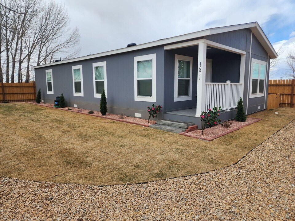 2011 N Lund Hwy in Cedar City, UT - Building Photo