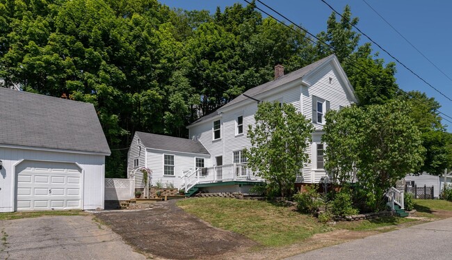 property at 246 Middle St