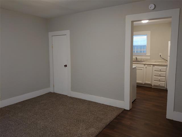 property at 3733 Laurel Dr