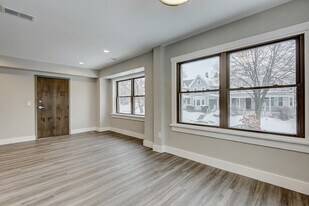 2105 N Booth St in Milwaukee, WI - Building Photo