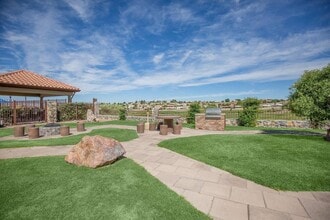 Casas De Soledad in Las Cruces, NM - Foto de edificio - Building Photo