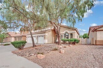 1572 Bozeman Dr in Henderson, NV - Building Photo - Building Photo