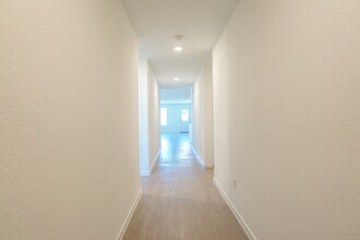 2718 Pebble Whisper Dr in Richmond, TX - Building Photo - Building Photo