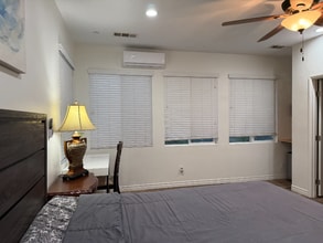 7847 Hazelnut Dr in Corona, CA - Building Photo - Building Photo