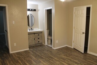 7115 Tara Blue Ridge Dr in Richmond, TX - Building Photo - Building Photo
