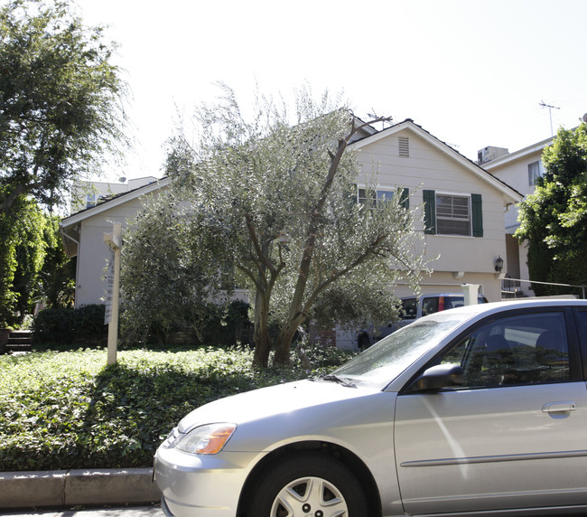 10632-10636 Landale St in North Hollywood, CA - Foto de edificio - Building Photo