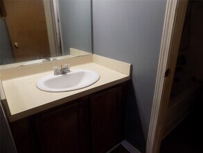 122 Verna Spur in Georgetown, TX - Building Photo - Building Photo