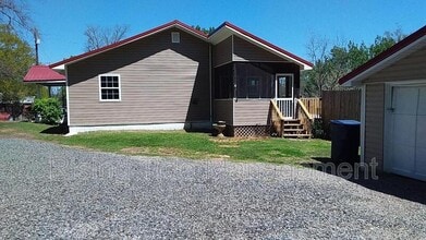 5129 Highland Ave in Adamsville, AL - Building Photo - Building Photo